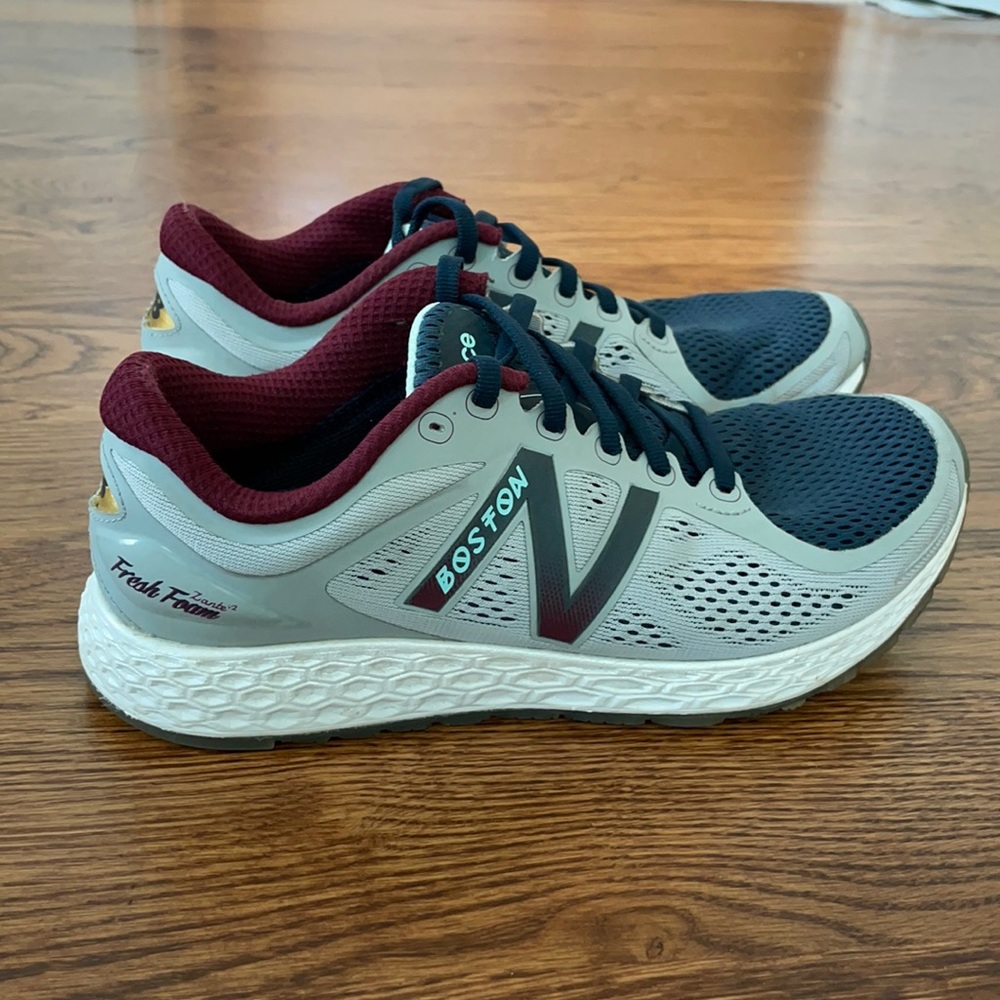 New Balance Boston marathon Zante, size 7.5. Like new, worn once or twice.